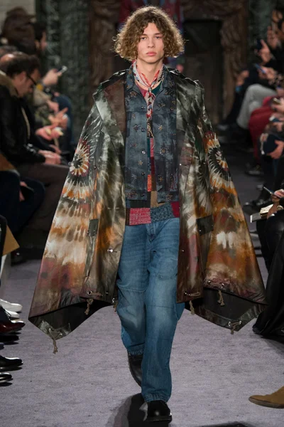 Look 55